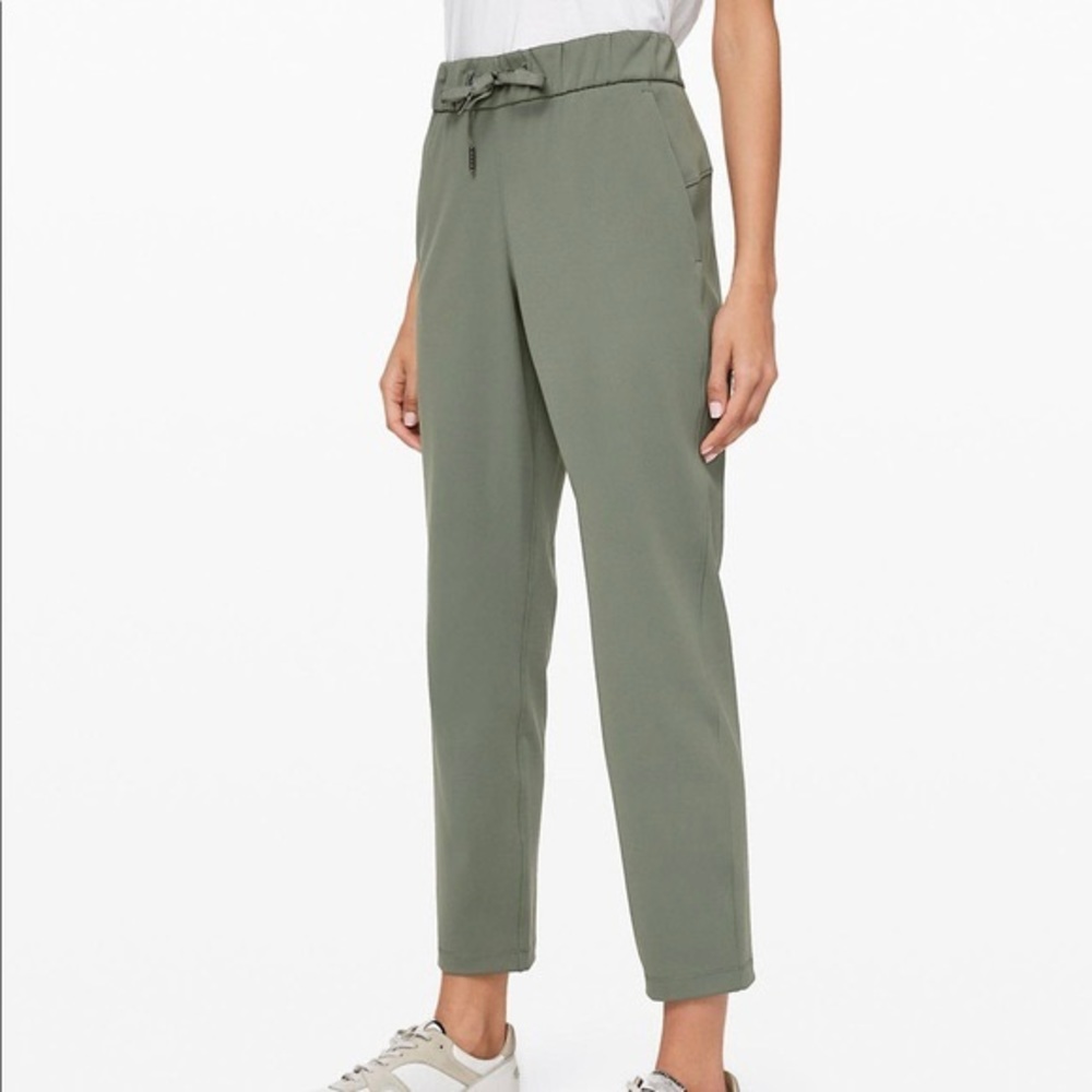 Lululemon On The Fly 7/8 Pant